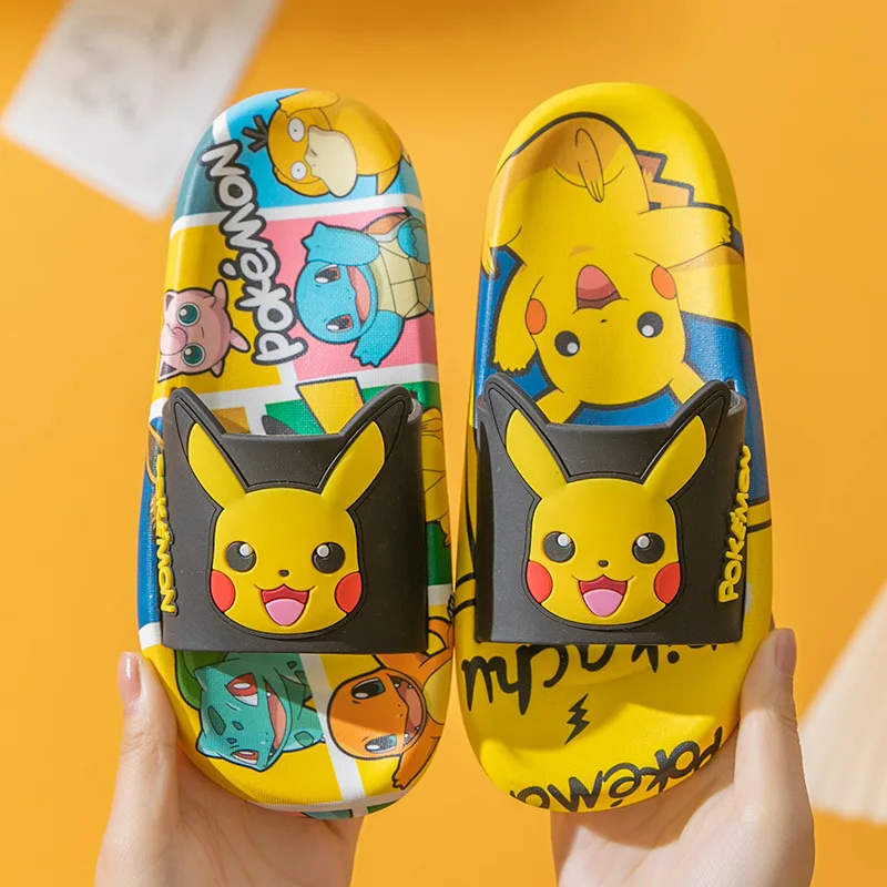 Pikachueds Nouvelles sandales d'été pour enfants, unisexes, antidérapantes, imprimées, pour la maison et la plage, pantoufles décoratives, nécessités quotidiennes, cadeau