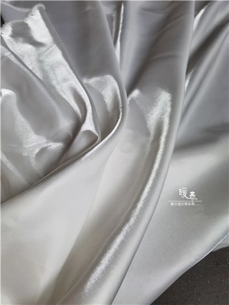 Liquid Reflective Silk Satin Fabric Shiny White Metallic Luster Silkblend Organza DIY Decor Shirt Skirt Clothes Designer Fabric