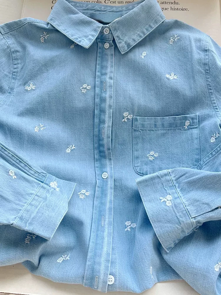 Women Summer New Retro Light Blue Cotton Denim Buttoned Embroidered Flower Pockets Loose Shirt