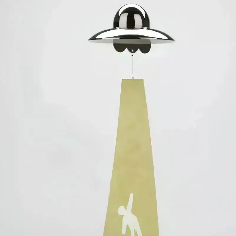 Creative UFO Alien Abduction Wind Chime With Shadow Effect And Glowing Design For Home Balcony Patio Decor Space Fans Gifts