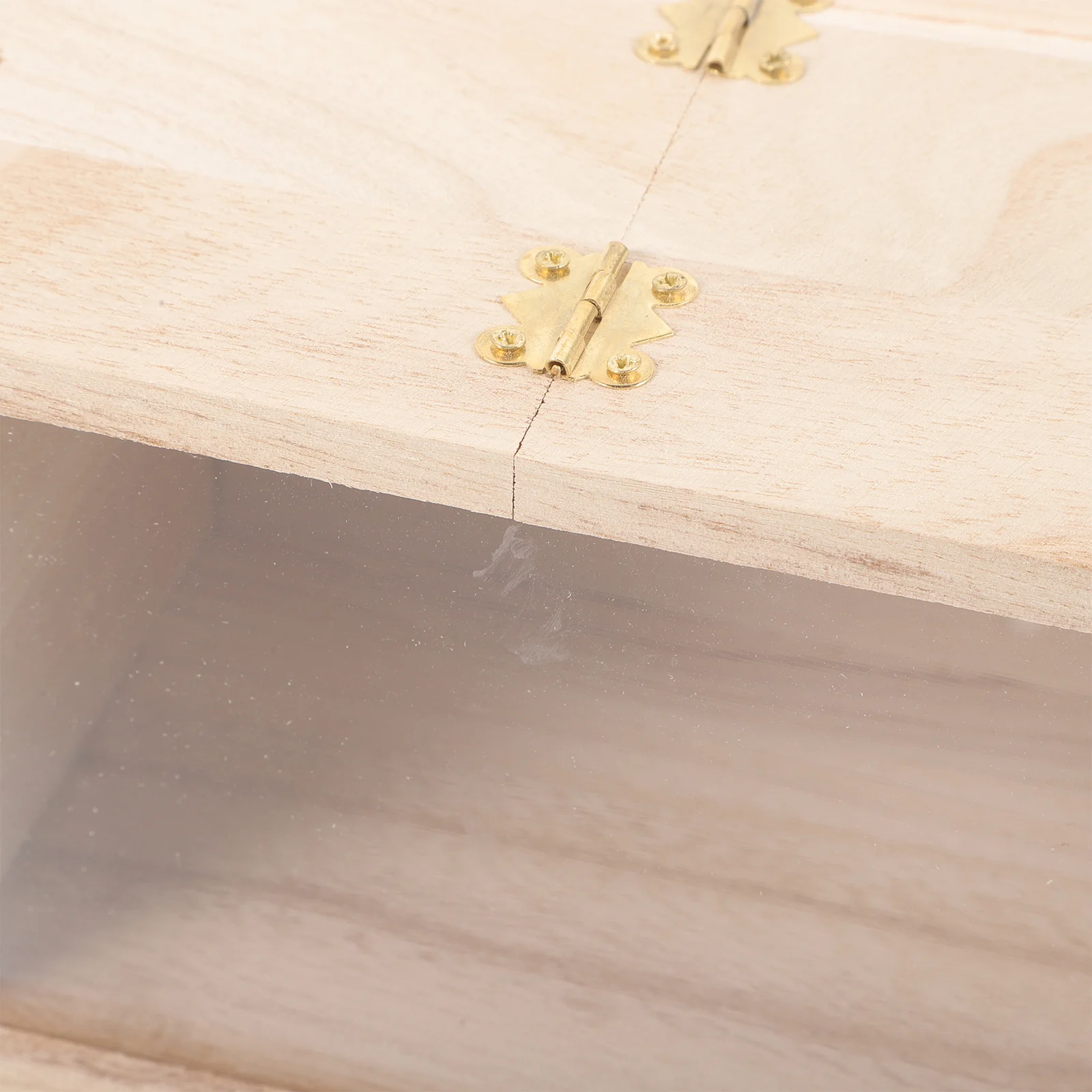 

Parakeet Nesting Box Wooden Bird House for Small Parrots Comfortable Safe Warm Nest Environment Portable Lightweight Pet Birds