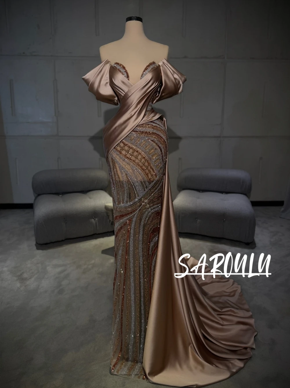 

Vintage Off Shoulder With Satin Tail Evening Dress Illusion Dazzling Customized Party Women Special Occasions Wear Prom Gown