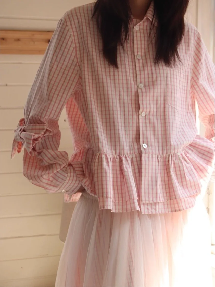 

Pink Plaid Shirt Women's Spring 2026 New Design Loose Doll Collar Knot Lace Cotton Linen Polyester Fiber Shirt