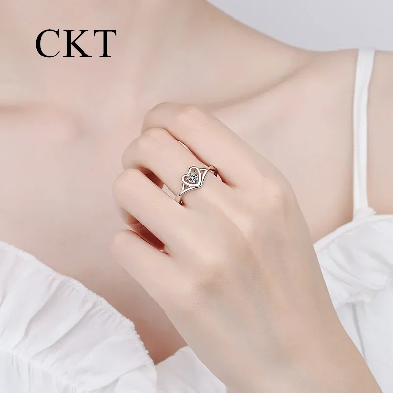 خاتم مويسانيتي من الذهب الأبيض عيار 18 قيراط عيار 18 قيراط 0.3 قيراط للنساء من البلاتين Pt950 - عنصر مجوهرات راقي جذاب