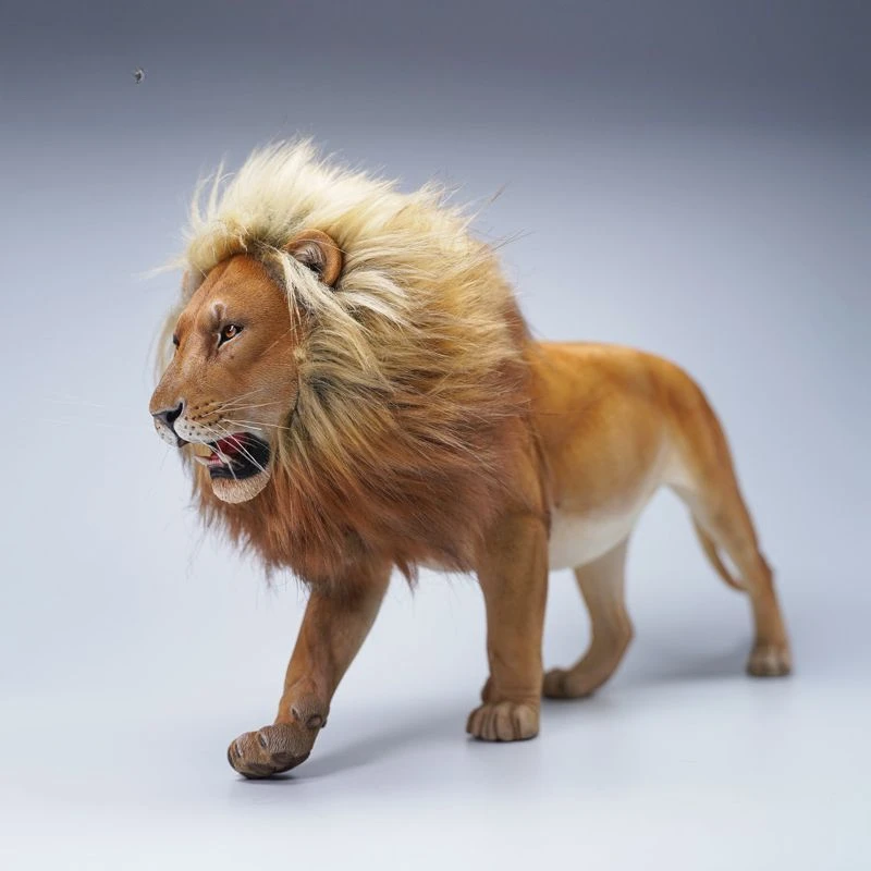 Lion King simulation wild animal resin model home office decoration model play handicrafts