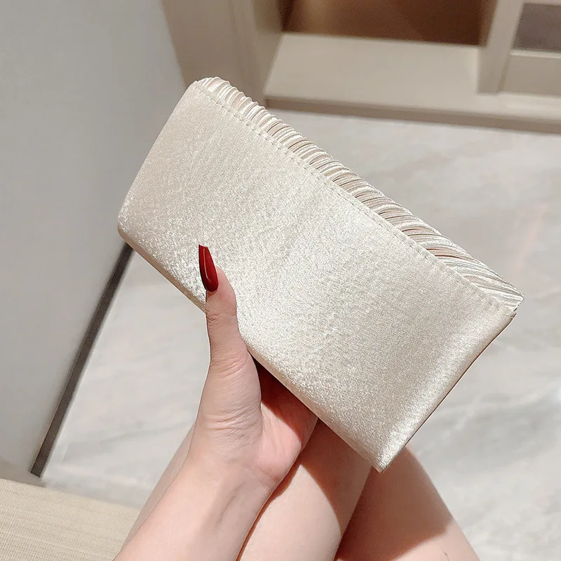 Women Clutch Bag Ladies Handbag Evening Bag For Wedding Party Shoulder Bags Chain Dinner Bag Imitation Silk Solid Color Bags