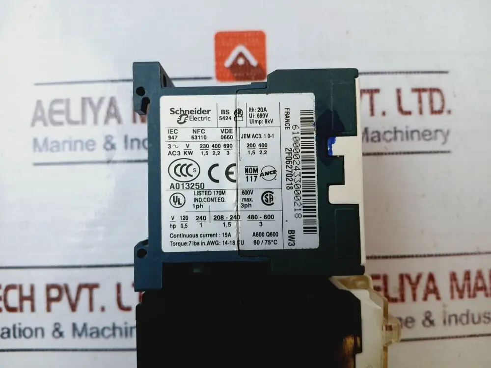 Schneider Electric contcontactor 20a 690v
