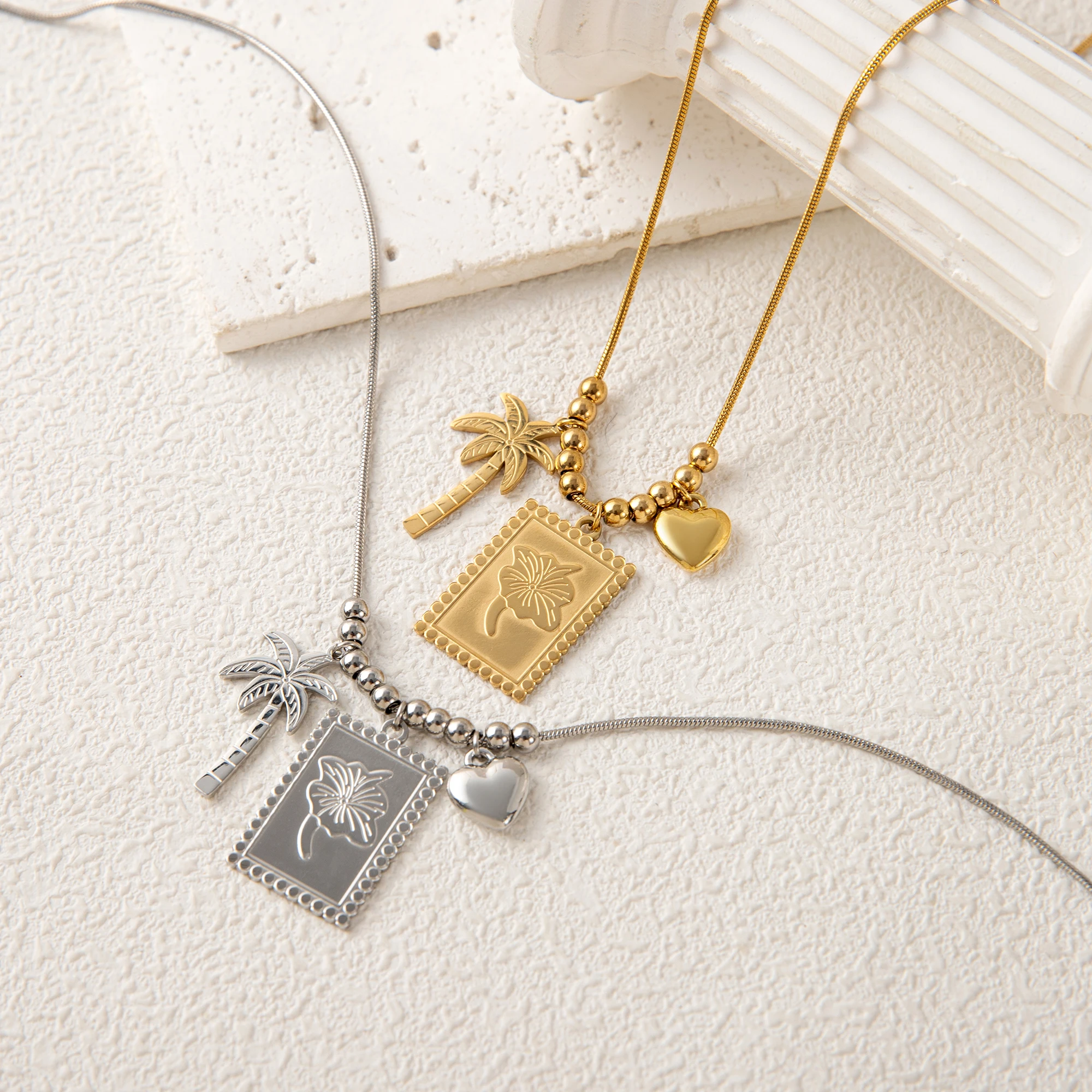

Fashionable and trendy DIY retro love flower coconut tree women's pendant necklace