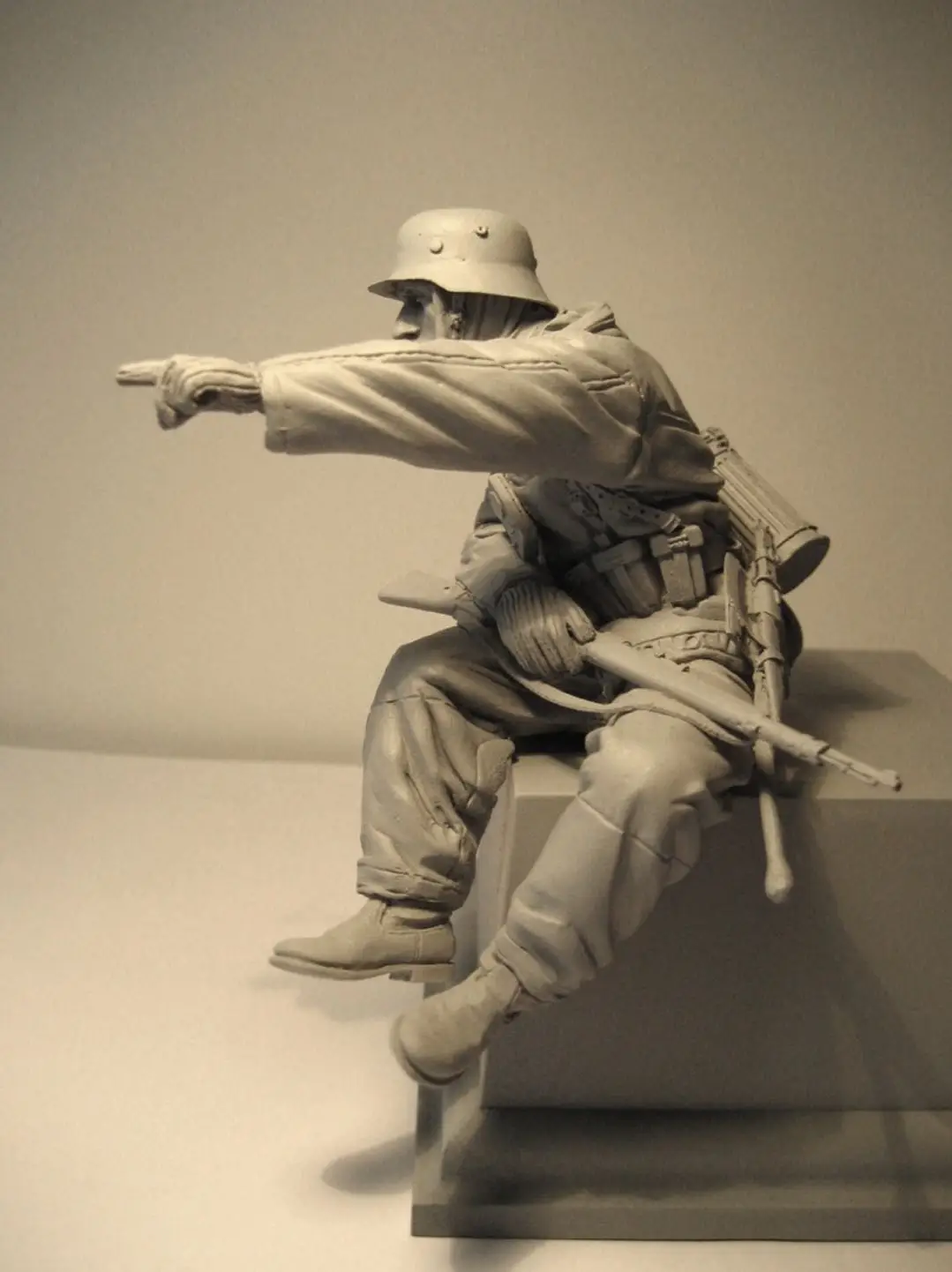 Figura modelo GK de resina 1/16, kit sin montar y sin pintar