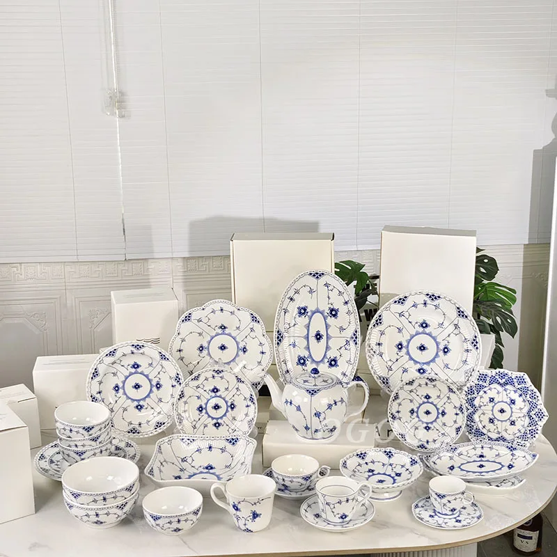 Grasspitze Teller im Trend: Warum dieser westliche Porzellanteller mit Lace-Design die Küche verändert