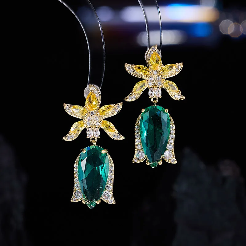 

Elegant S925 Silver Needle Drop-Shaped Flower Earrings with Micro-Inlaid Zircon Color Sweet Luxury Jewelry LYA194