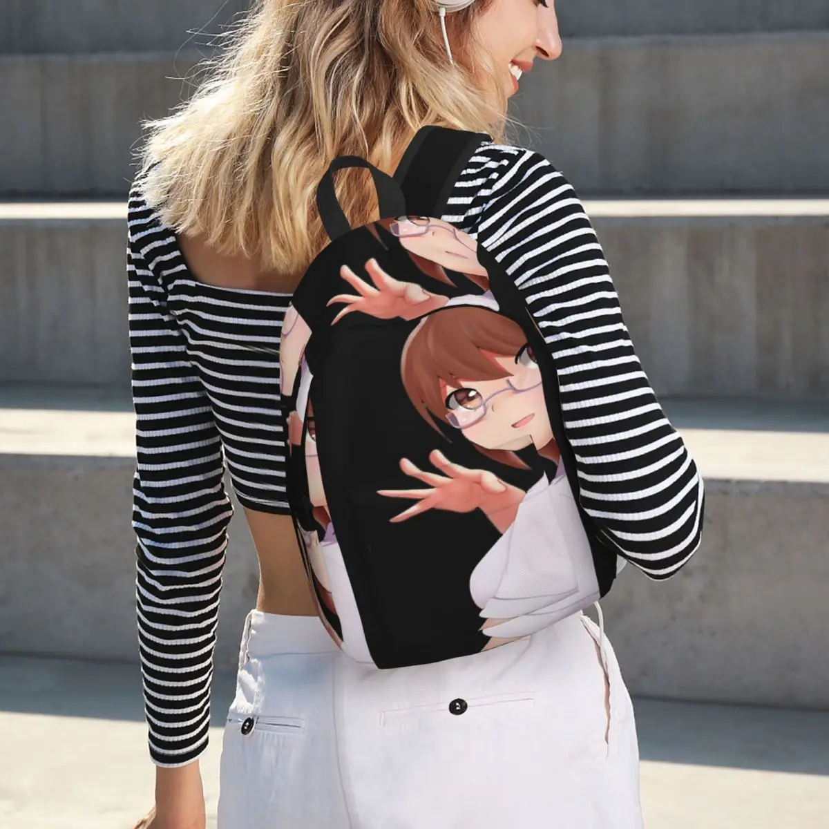 أنيمي شخصية نظارات فتاة كلاسيكية تي شيرت بسيط وأنيق على ظهره قماش حقائب الظهر للنساء