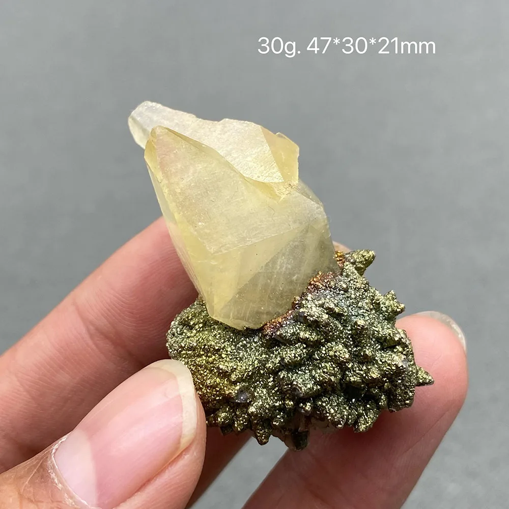 100% Natural Yellow Calcite Gem Grade Crystal Pyrite Rough Ore Specimens from Hubei Province, China