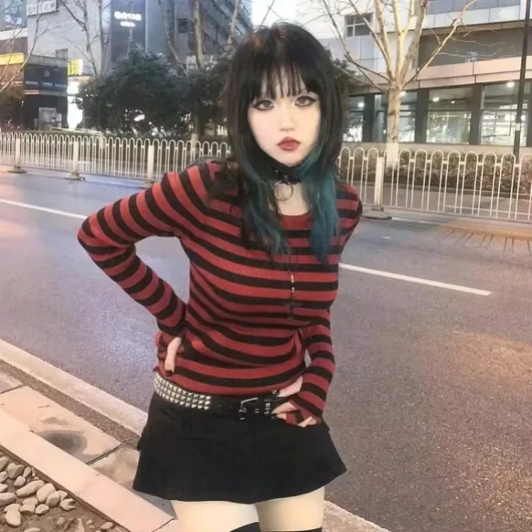 Red Y2k Striped Pullovers Gothic Clothes Emo Girls Asymmetrical Harajuku Slim Kawaii Retro Long Sleeve Pull Femme Sweaters Chic
