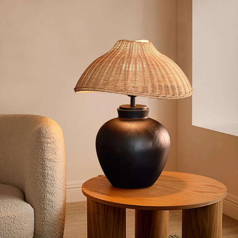 

Japanese Wabi-sabi Wooden Base LED Table Lamp Rattan Weaving Lampshade Retro Living Room Tea House Restaurant Bedroom Desk Light