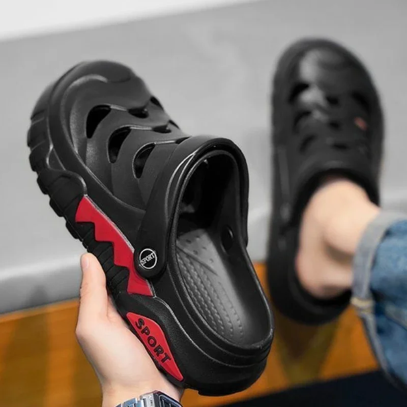 

Обувь с отверстиями, уличная платформа, дизайнерские роскошные оригинальные тапочки из ПВХ для мужчин, забавные клещи, 2025 г., модные трендовые сандалии Mascullino, мужские сандалии