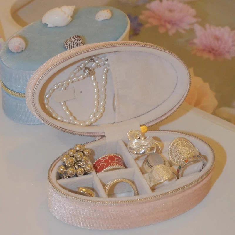 

Natural Conch Shell Jewelry Box, Cute Ring and Bracelet Organizer, Exquisite Portable Storage Box, Shell Decorative Container