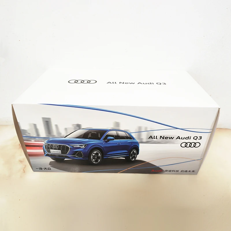 1:18 Scale 2019 Q3 SUV Simulation Alloy Car Model Diecast Toy Ornaments Souvenir Collectible Toys