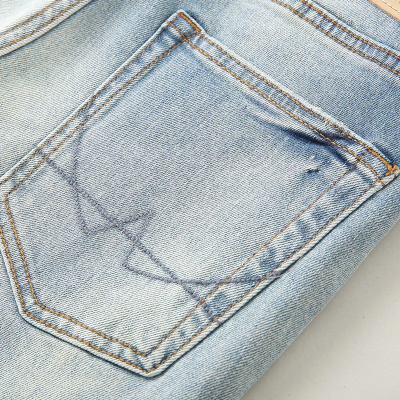 Italian Style Fashion Men Jeans High Quality Retro Light Blue Elastic Slim Fit Ripped Jeans Men Vintage Designer Denim Pants