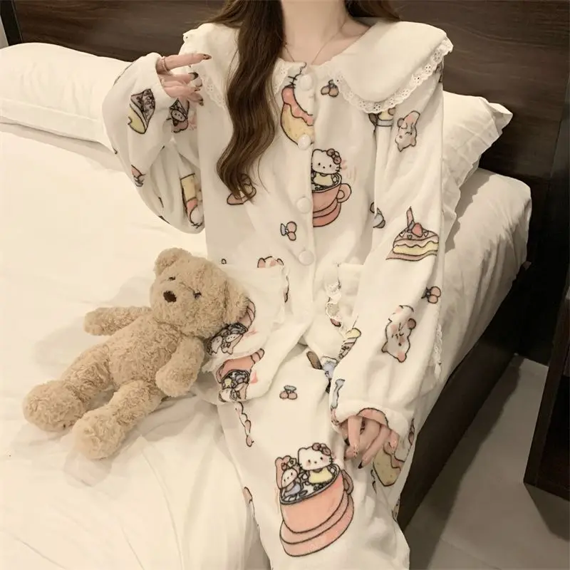 Pizzo Hello Kitty Flanella invernale Colletto per bambola carino Pantaloni a maniche lunghe Ragazze più Abito caldo addensato in velluto Abiti larghi per la casa
