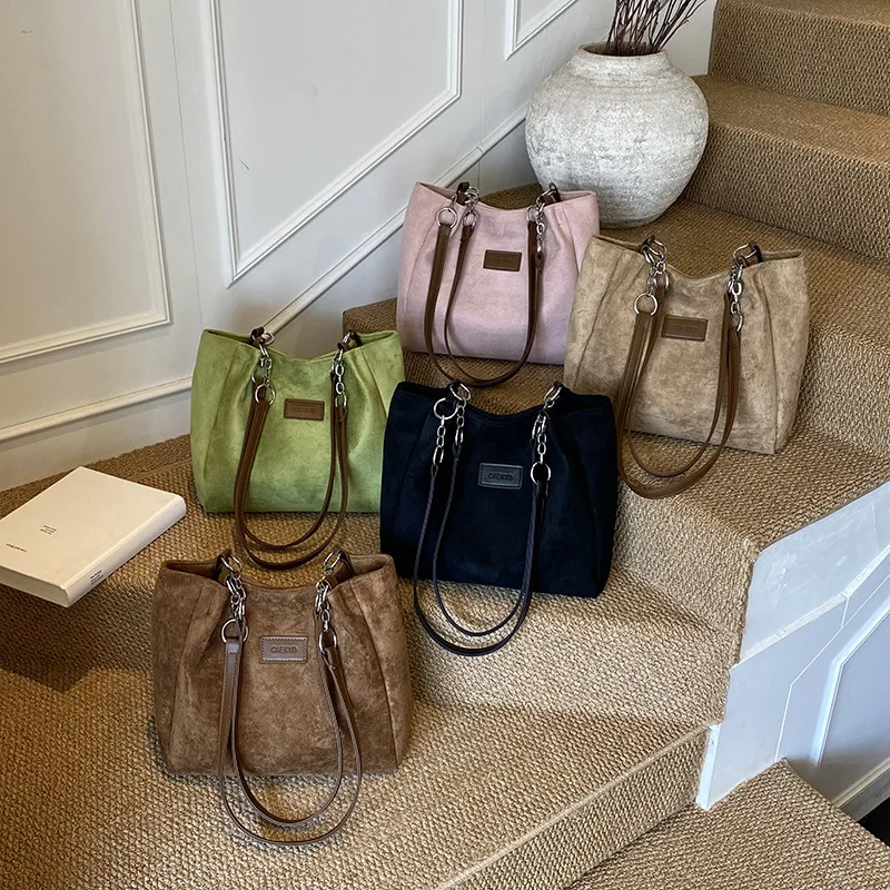 

2025 Niche Tote Bag, Fashion Shoulder Purse for Women, Trendy Crossbody Tote, Minimalist Day-to-Night Bag, Textured Sling Bag