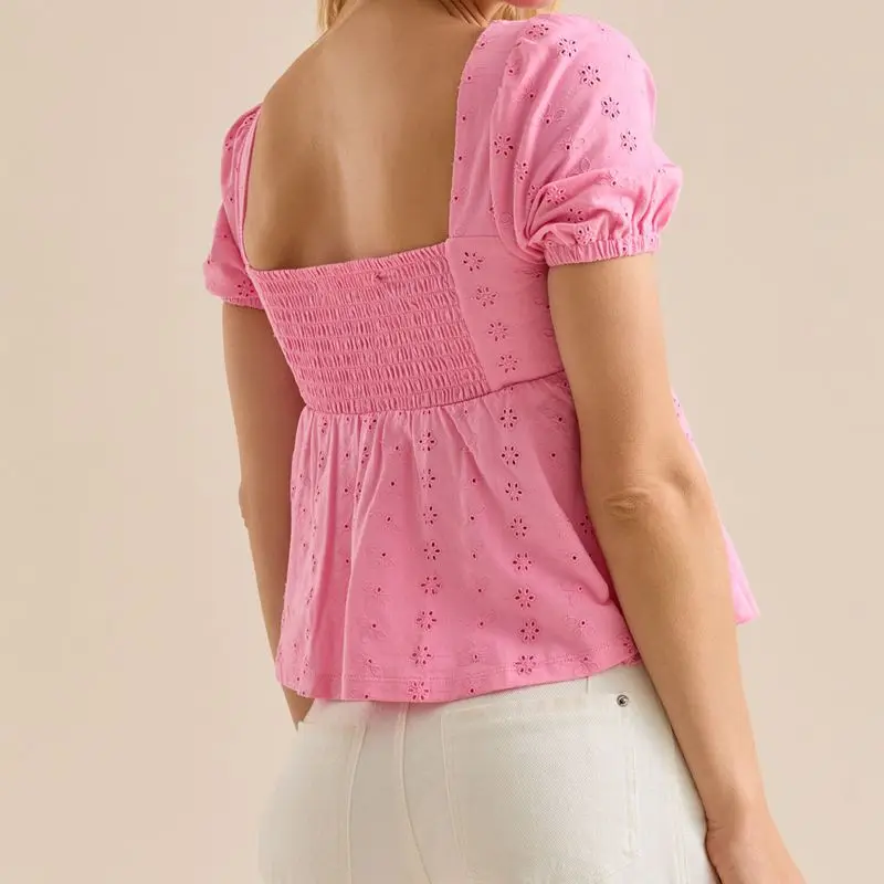 Combhasaki, camisas elegantes a la moda con ojales florales, camisas caladas, manga corta abombada, cuello cuadrado fruncido, dobladillo con volantes, blusa Babydoll