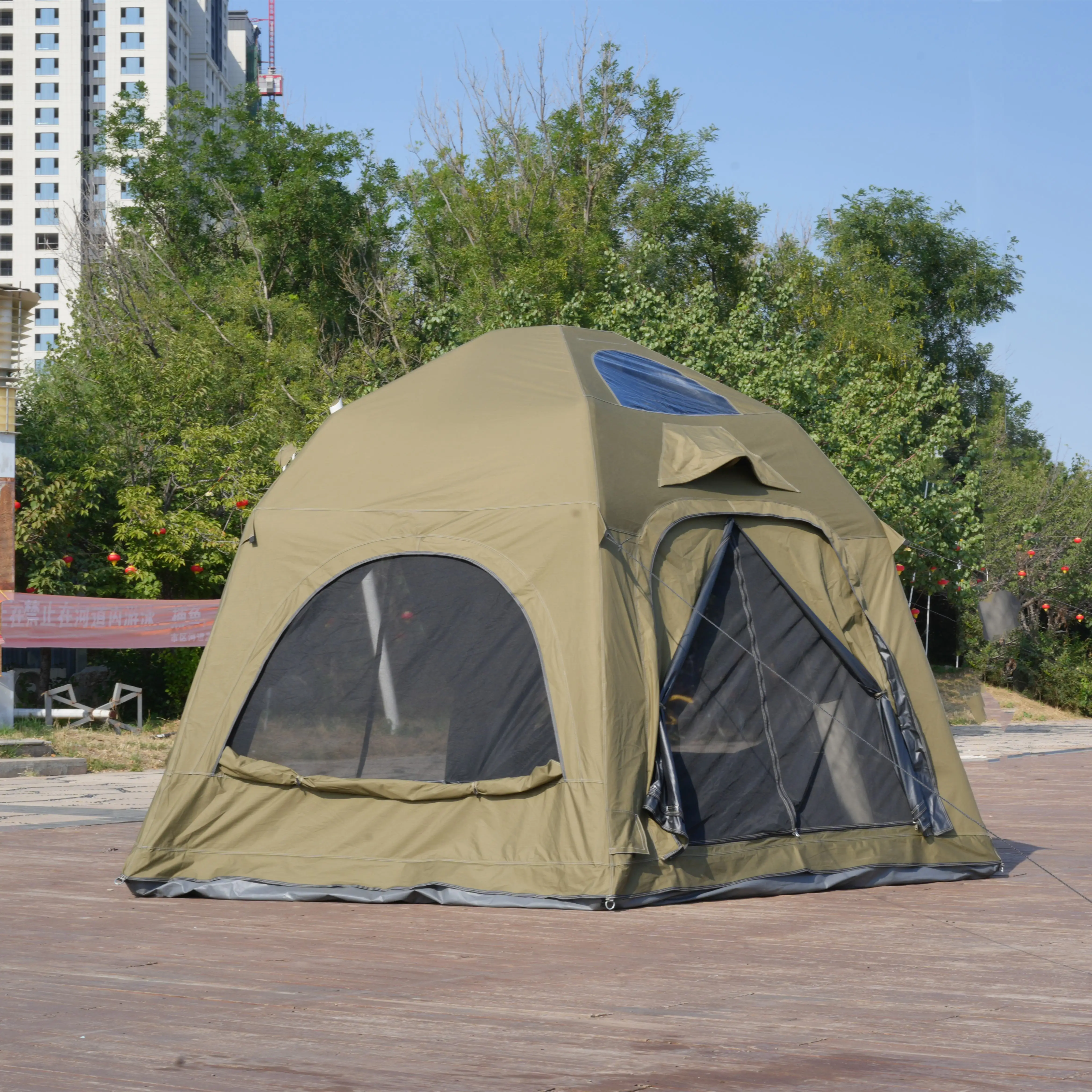 Outdoor Inflatable Tent for Camping and Parties Oxford Fabric Air Tent for Events