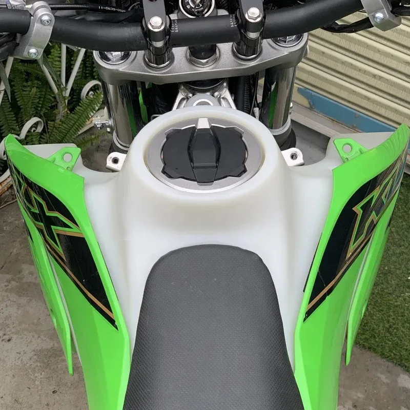 KLX 230 15L Gas Oil Storage Motorcycle Petrol Tank Motorcycle Fuel Tank Oil Tank HOT SALES