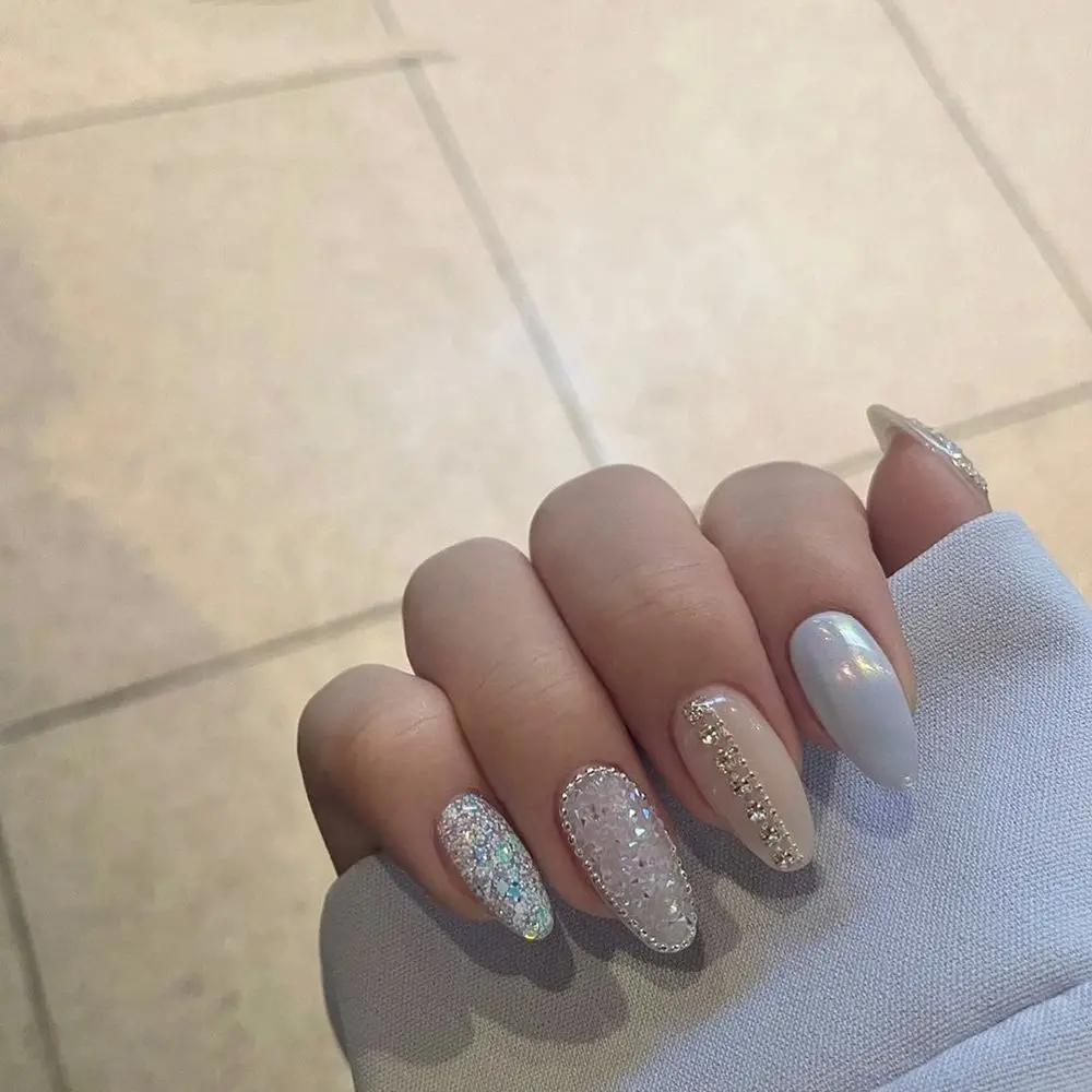 Frauen Strass DIY Nagelschmuck Gold Nail Art Stahlkugelkette Nail Art Ketten 3D Nail Art Dekorationen Maniküre Zubehör