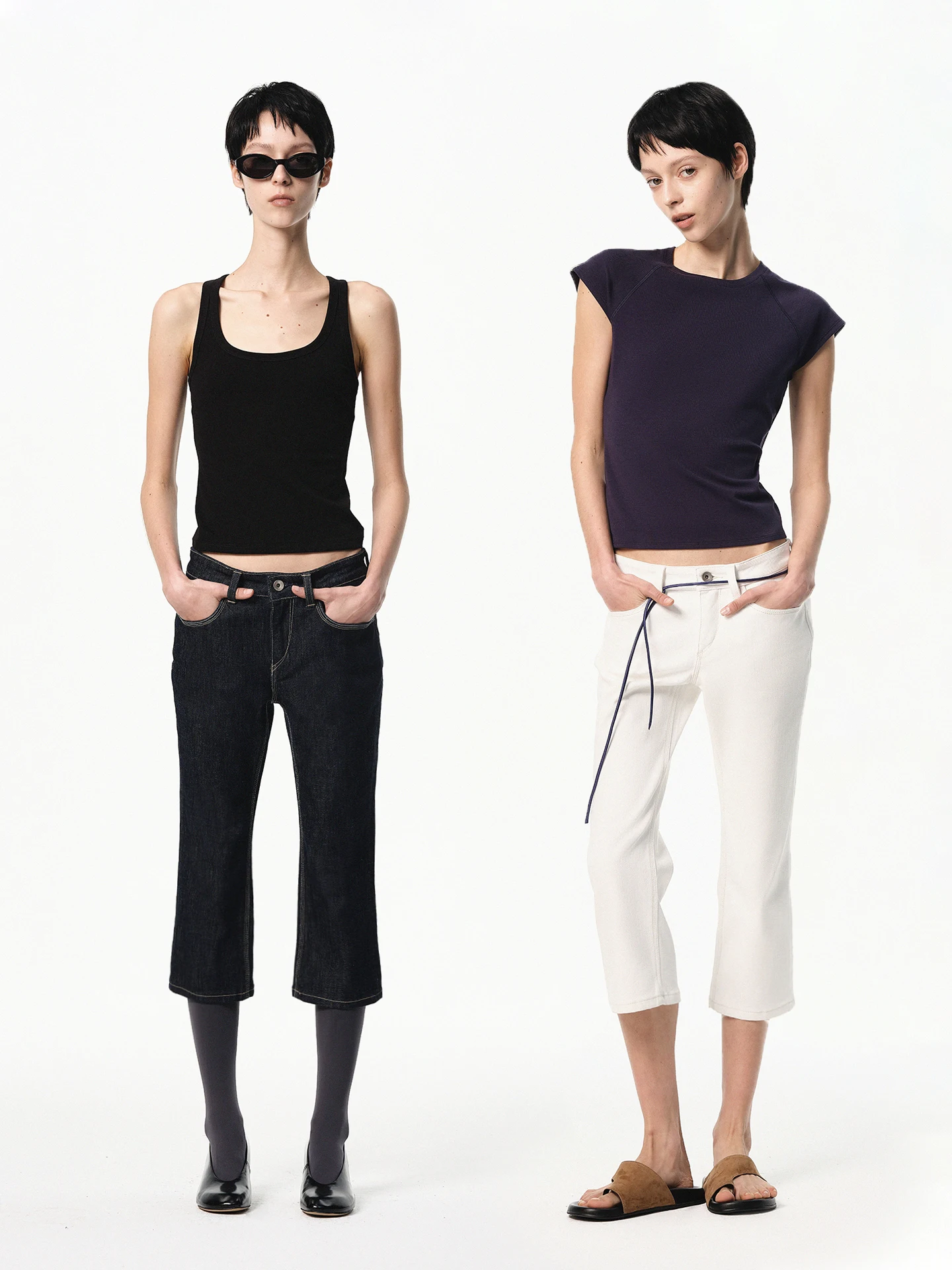 

Classic Closet Low Waist Slim Fit Capri Jeans Flared Ladies Fashion Spring Summer Color Zipper Pocket Natural Waist