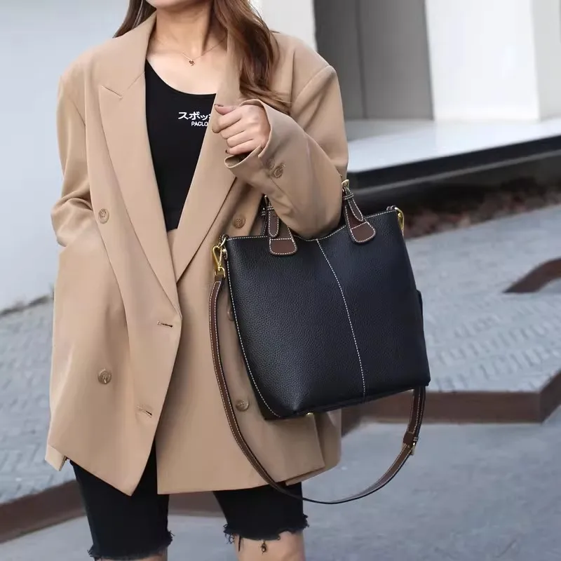 

Женская сумка-тоут из натуральной кожи, большая вместимость, новая модель 2026 года, высококачественная сумка через плечо из воловьей кожи для женщин