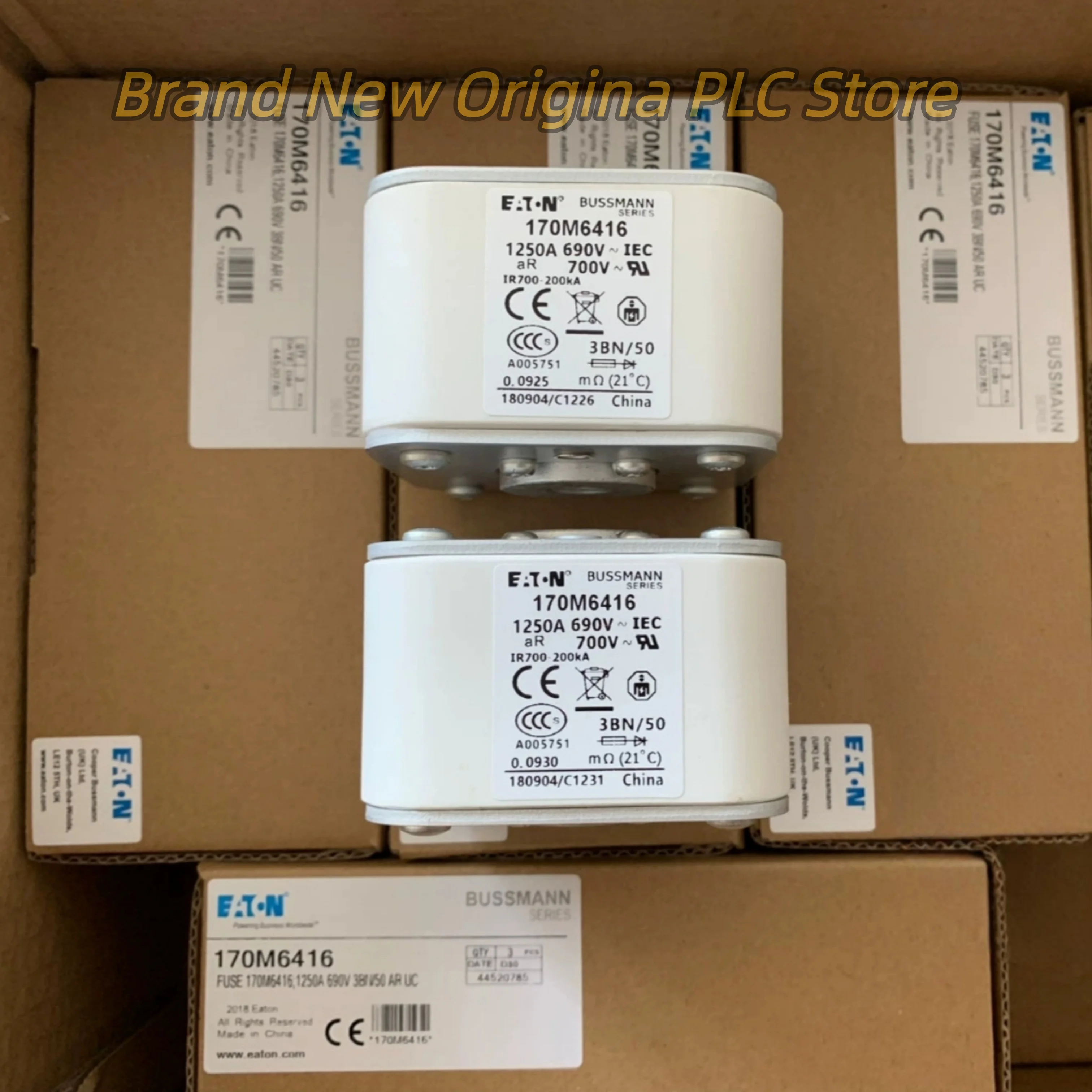 

Fuse 170M6420 170M6452 170M6458 brand new