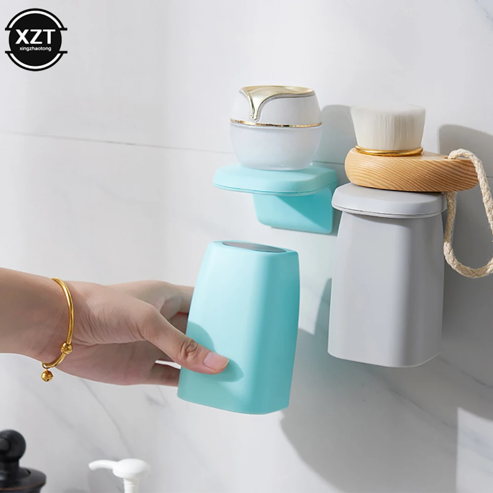 Creative New Magnetic suction mouthwash cup wall-mounted toothbrush rack brushing cup Home Bathroom Supplies Plastic Wash Cup