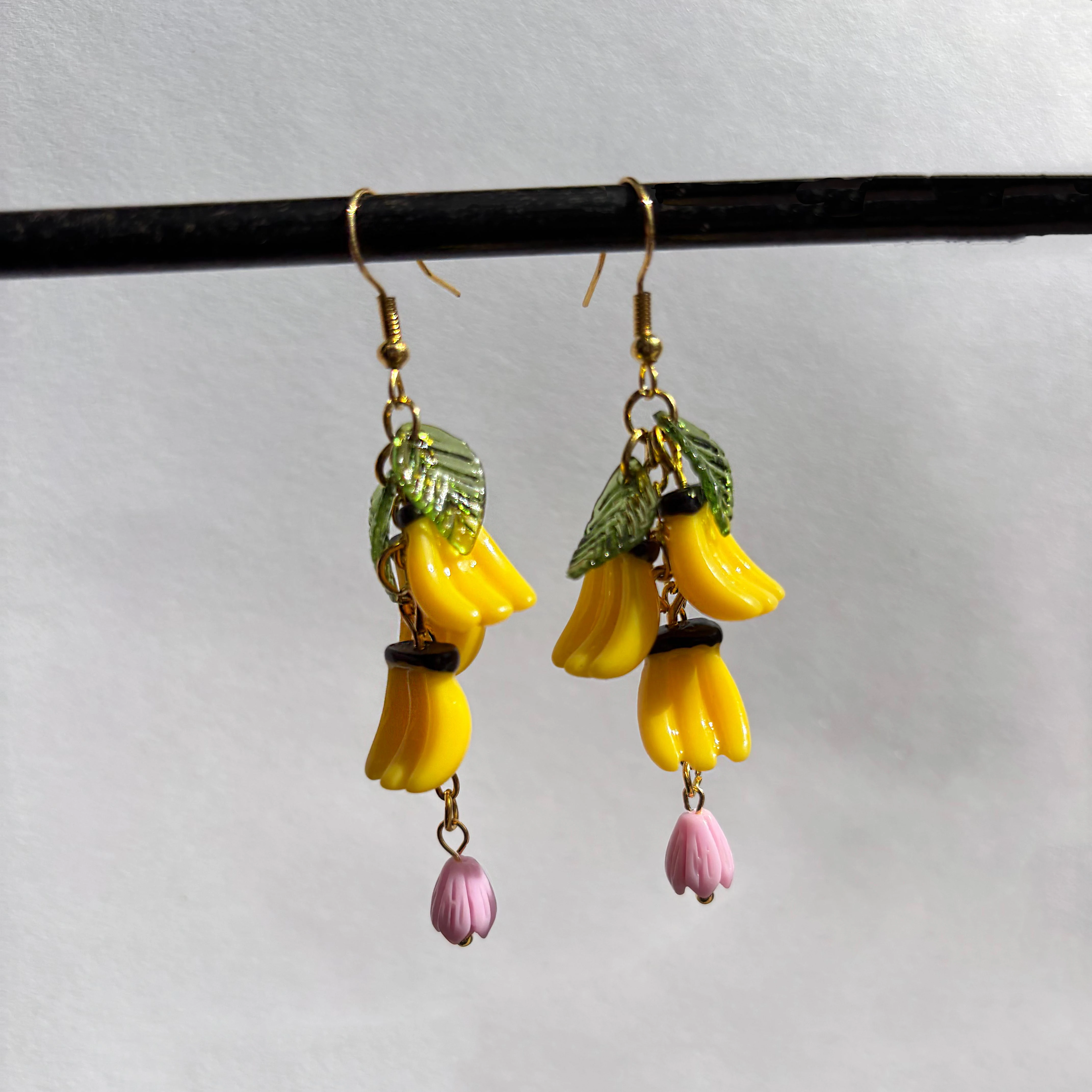 Lovely banana earrings fruit flowers charming collocation for people who like fruit bananas