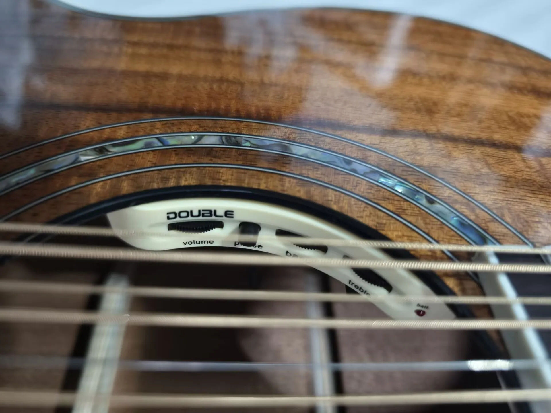 Jumbo professional acoustic guitar, vintage electric guitar, 12 strings, AAA KOA Guild