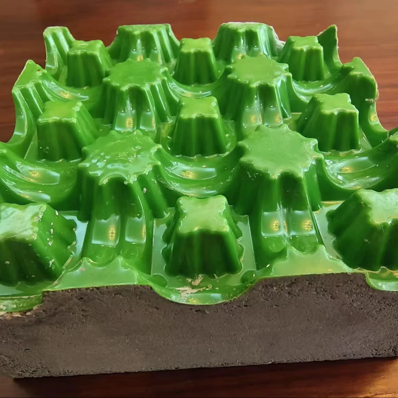 中国建築設計院特許排水板プラスチック凹凸植栽屋上駐車場