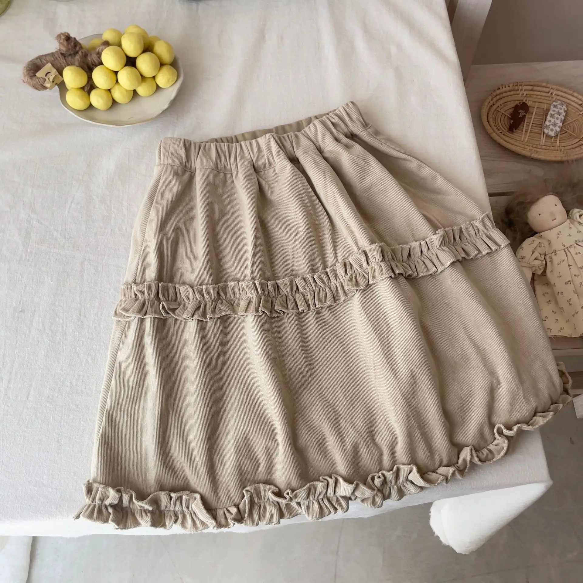 

Юбка Винтажная кружевная юбка-миди Осень-зима Новая модная универсальная милая однотонная удобная мягкая милая корейская юбка