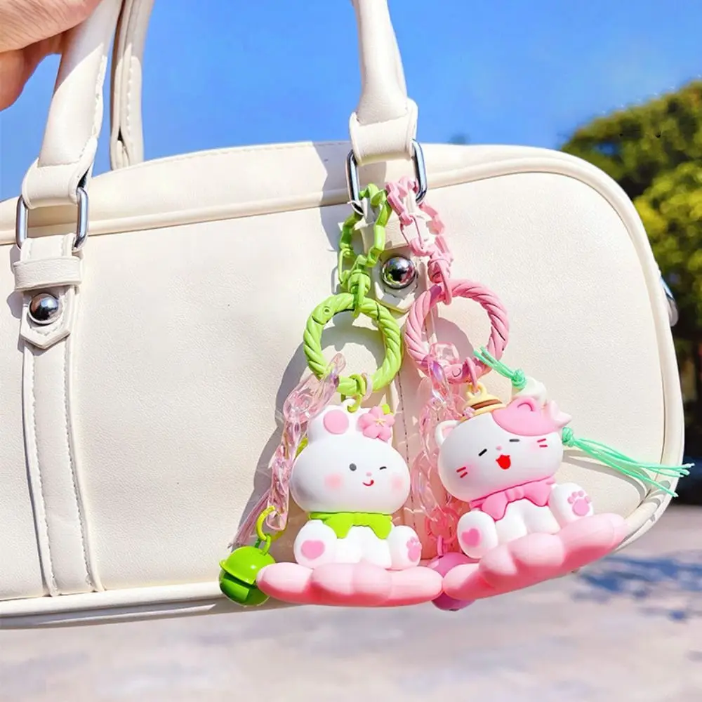 

Decompression Cherry Blossom Cat Keychain Cartoon Sweet Bag Pendant Portable Rotating Base Couple Key Chain