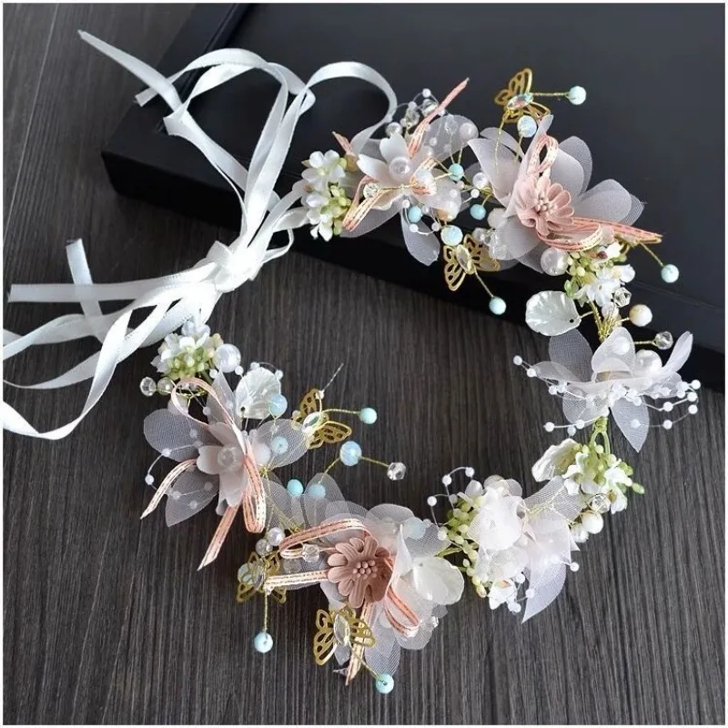 

Children's Headdress Wreath Enchanted Floral Crown with Delicate Butterflies Pearls Artificial Flower Hair Clip Party Headwear