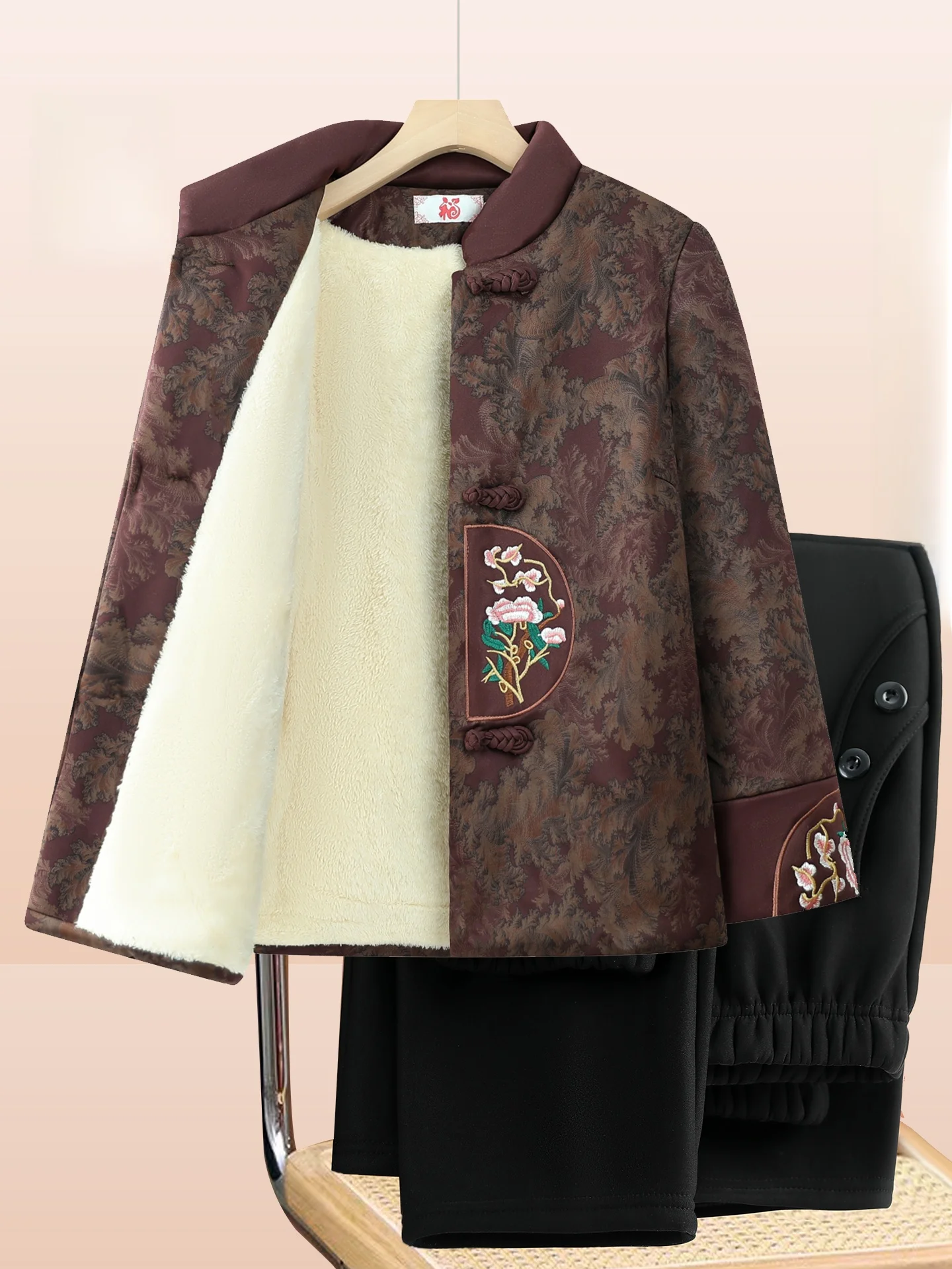 

New Faionable Winter Cotton Jaet Women's Fce Lined Warmth Mommy Sle ly Ladies Traditional Chinese Tang Costume