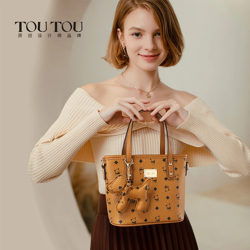 TOUTOU Tote Bag for Women Cute Cartoon Shoulder Bag With Dog Charm Large Capacity Luxury Designer Crossbody Bag With Strap