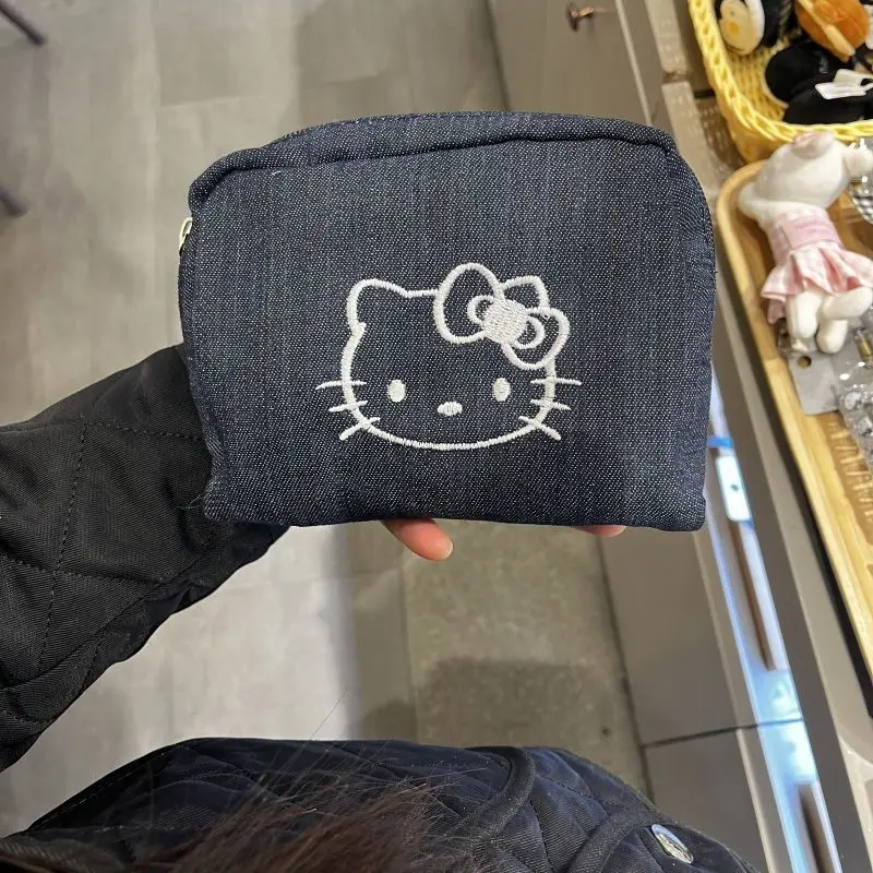 حقيبة يد رائعة مطرزة على شكل قطة ذات سعة كبيرة لتنظيم المكياج أثناء السفر وحقيبة تخزين أدوات الزينة