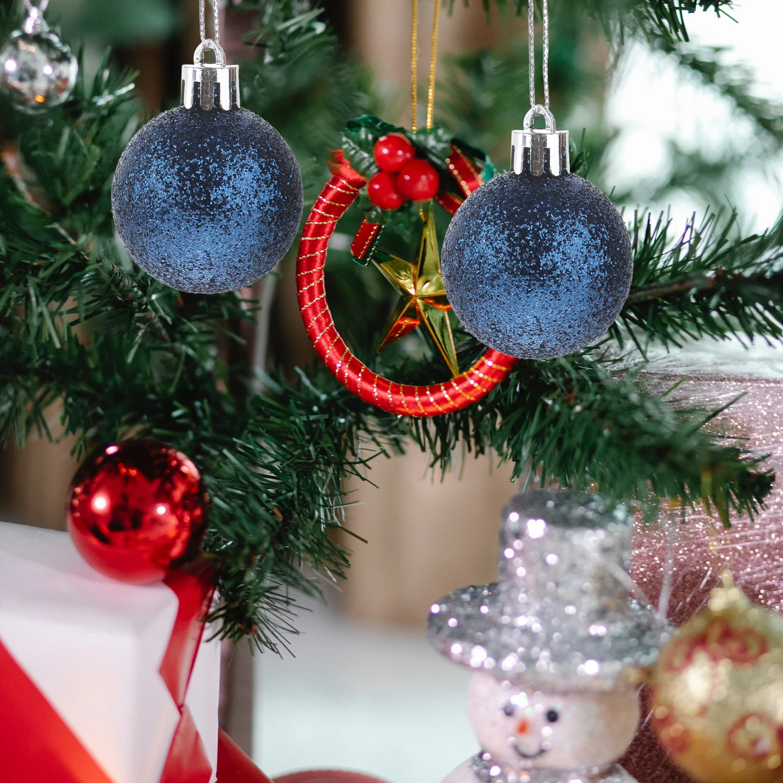 

30 Pcs Christmas Ball Decoration Scene Decorations Tree Balls Ornaments Practical Plastic for