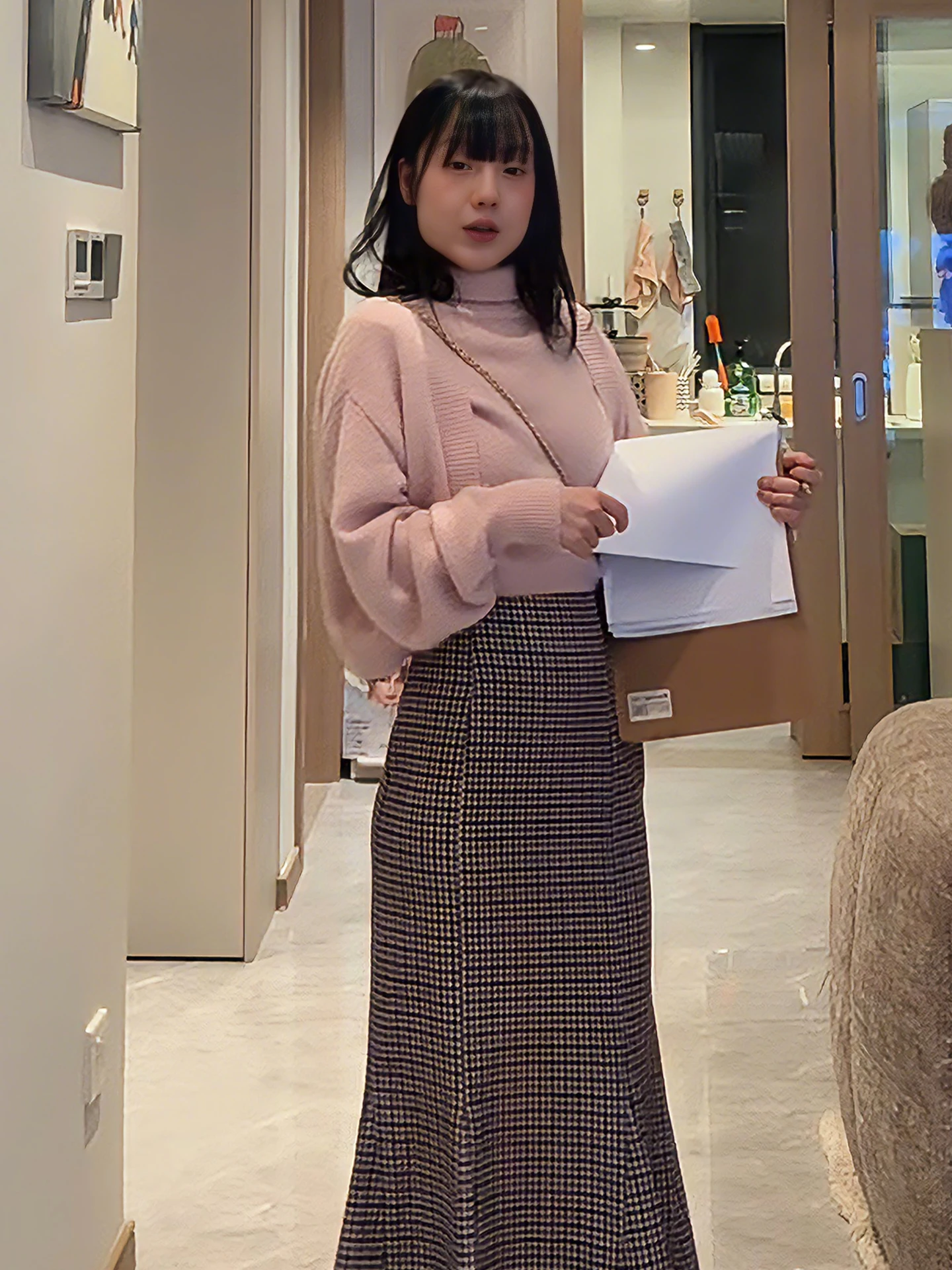 

Tuo Tuo Ye Winter New Arrival Thin Mist Pink Fce Warmth Sense Fce Knitted High Collar Lantern Sve Open Cardigan Set