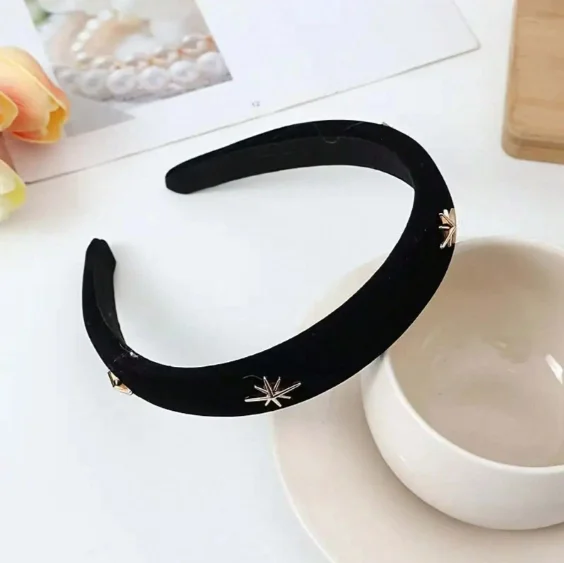 Diadema de terciopelo flocado suave de primera calidad, con accesorios metálicos dorados huecos en forma de estrella, estilo minimalista coreano, para mujer, otoño invierno, atuendo casual, joyería para el cabello para citas y fotografías.