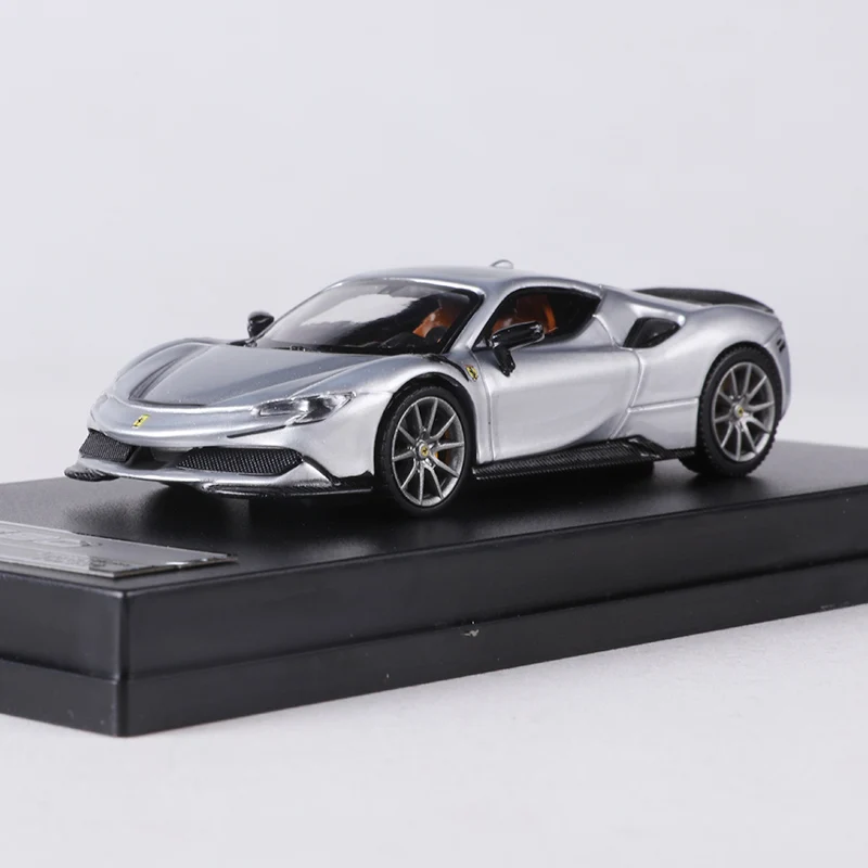 Stance Hunters 1:64 SF90 Alloy Model Car The hood can be opened