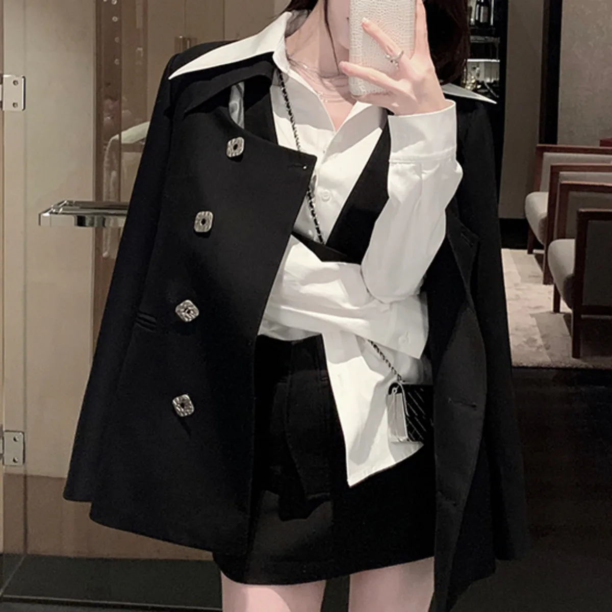 سترة نسائية كاجوال مزدوجة الصدر كبيرة الحجم من KWTX برقبة مربعة أنيقة وبسيطة ومريحة لخريف 2025 #5