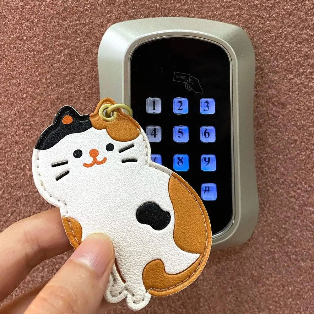 Cartoon Meow Calico Cat Keychain Creative Leather Ginger Cat Access Card Holder Funny Animal Tuxedo Cat Pendant Keyfob view 2