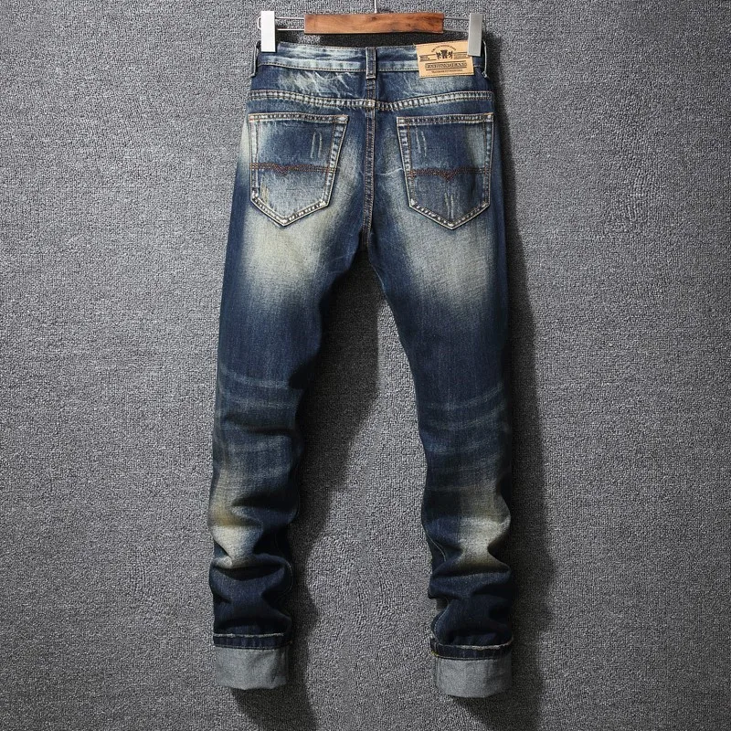 Jeans in Denim da uomo strappati di personalità nuovi pantaloni di marca Hip-Hop con foro rotto europeo e americano di grandi dimensioni maschili