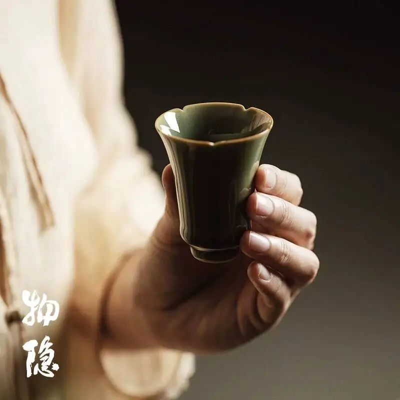 Wuyintang yue Kiln Plum Master Flower Mouth Fragrance Longquan Celadon Cup Ceramic Tea Set